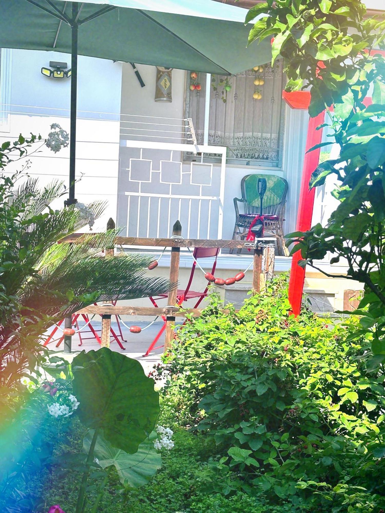 吉诺萨 Far West酒店 外观 照片